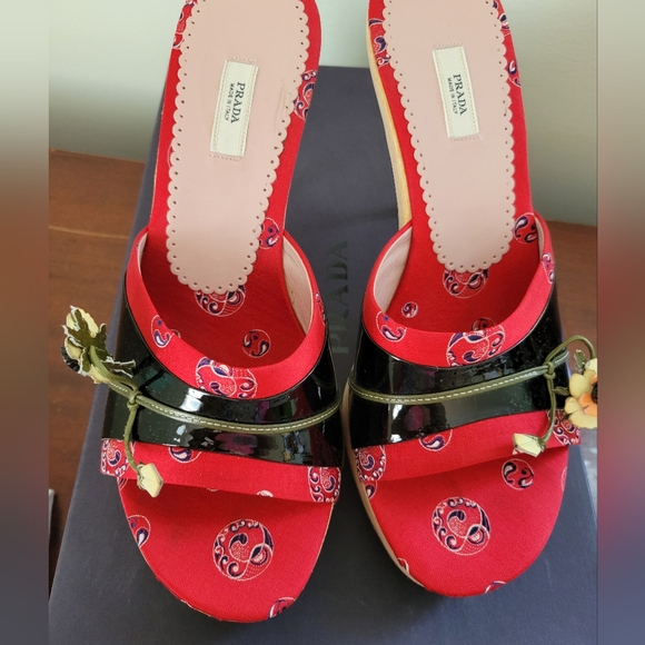 NWT Prada Calzature Donna red & black patent leather sandals heels with dustbag - Picture 7 of 12